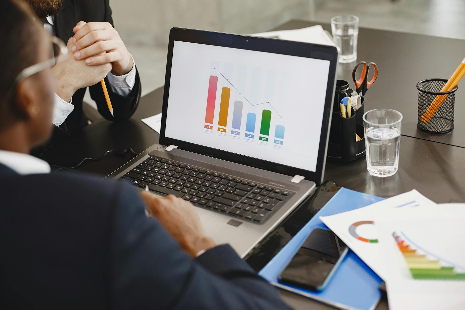 4 Smart Strategies to Raise Capital for Your Business